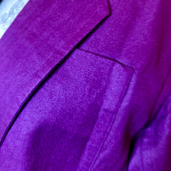 Gorgeous, pure silk, purple blazer - Picture 4 of 8